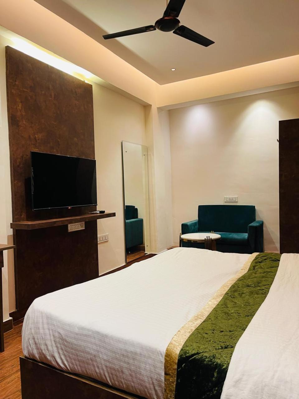 The Taaj Inn Bangalore Eksteriør billede