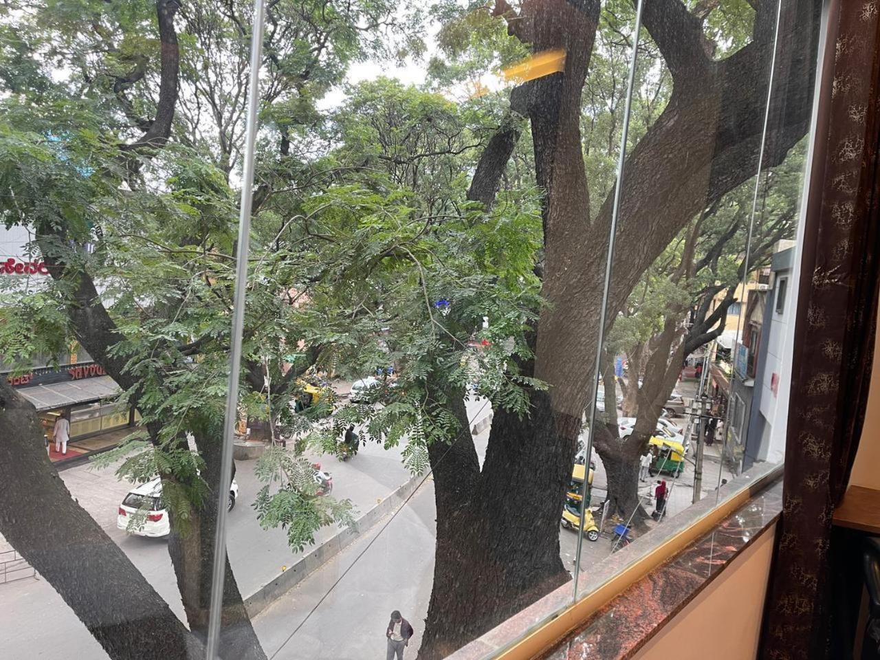 The Taaj Inn Bangalore Eksteriør billede